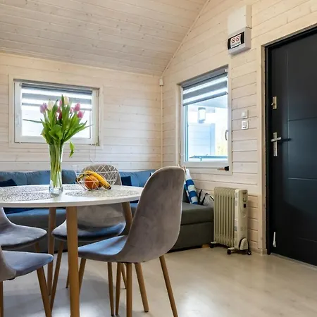 Biala Perla Semesterbostad Rusinowo (Slawno)